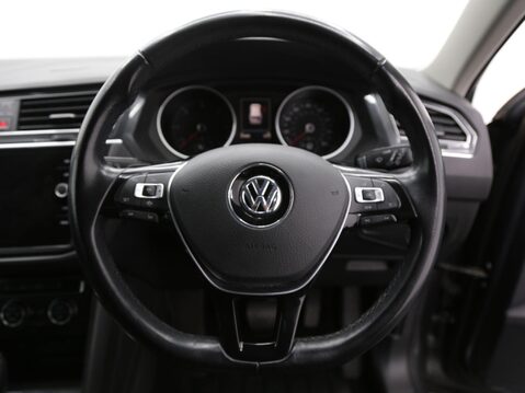 Volkswagen Tiguan 2.0 TDI Match DSG Euro 6 (s/s) 5dr 10
