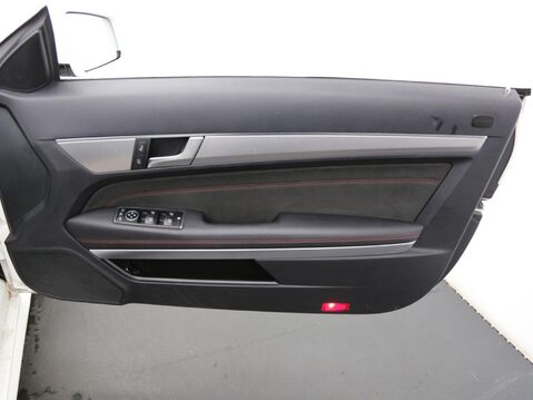 Mercedes-Benz E Class 2.0 E200 AMG Line Cabriolet G-Tronic+ Euro 6 (s/s) 2dr 25