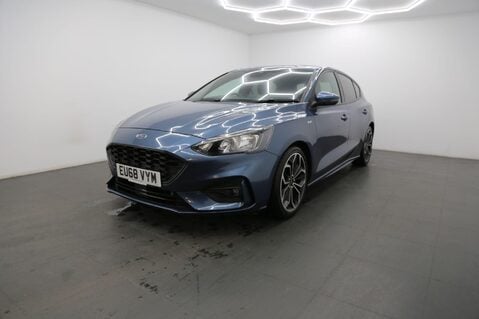 Ford Focus 1.0T EcoBoost ST-Line X Auto Euro 6 (s/s) 5dr 3