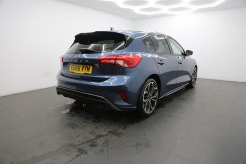 Ford Focus 1.0T EcoBoost ST-Line X Auto Euro 6 (s/s) 5dr 5