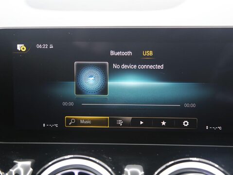 Mercedes-Benz B Class 1.3 B200 AMG Line (Premium) 7G-DCT Euro 6 (s/s) 5dr 15