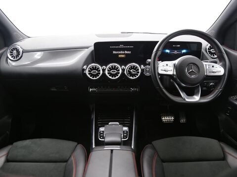 Mercedes-Benz B Class 1.3 B200 AMG Line (Premium) 7G-DCT Euro 6 (s/s) 5dr 9