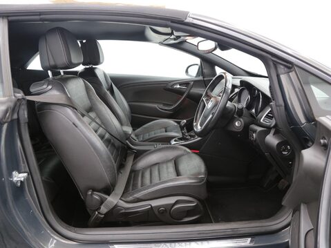 Vauxhall Cascada 1.4i Turbo Elite Euro 6 (s/s) 2dr 26