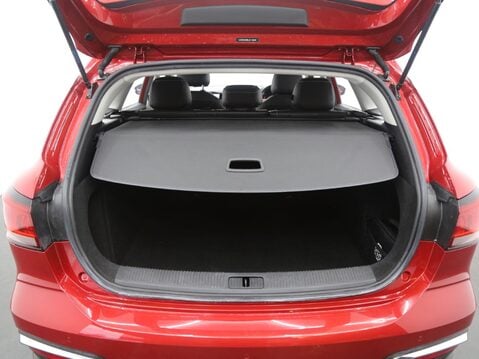 MG MG5 52.5kWh Exclusive Auto 5dr 26