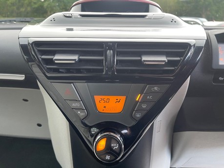 Toyota Iq VVT-I IQ2 21
