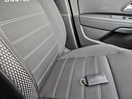 Dacia Duster PRESTIGE TCE Fully Ulez Compliant 2 Keys 39
