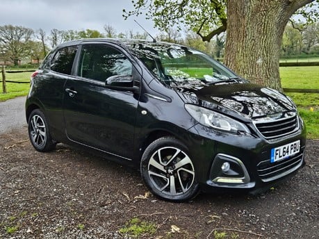 Peugeot 108 ALLURE Full service Record Great First Car Zero pounds Road Tax