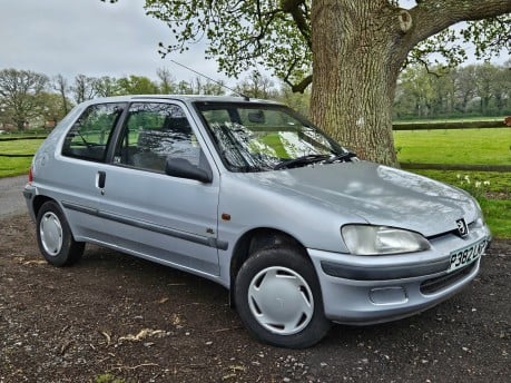Peugeot 106 XL Automatic New MOT Ready to go with warranty Full Service history 1