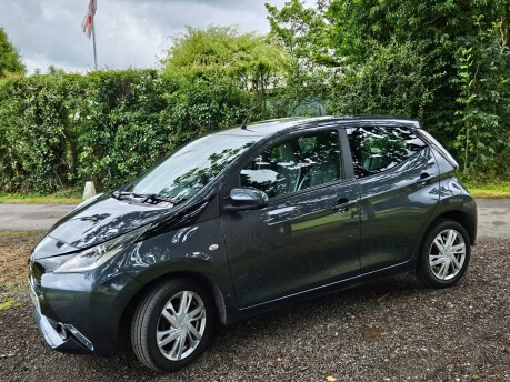 Toyota Aygo VVT-I X-PRESSION 6