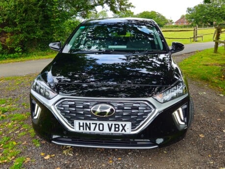 Hyundai IONIQ PREMIUM SE MHEV Automatic Hybrid Full Hyundai Service historyUlez Compliant 8