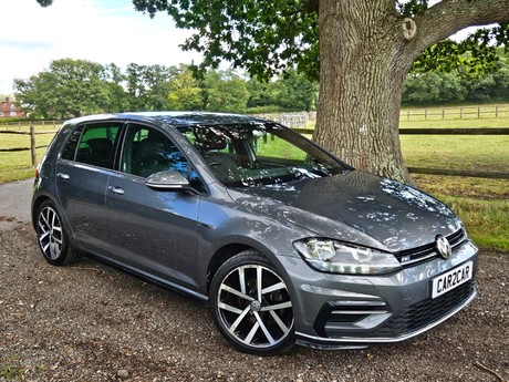 Volkswagen Golf R-LINE TSI EVO Vienna Leather 18''Wheels and Dynoaudio Full Servis Histo