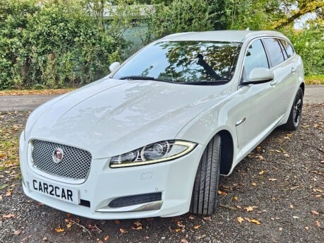 Jaguar XF D LUXURY SPORTBRAKE just serviced new cam belt and water pump new MOT 5