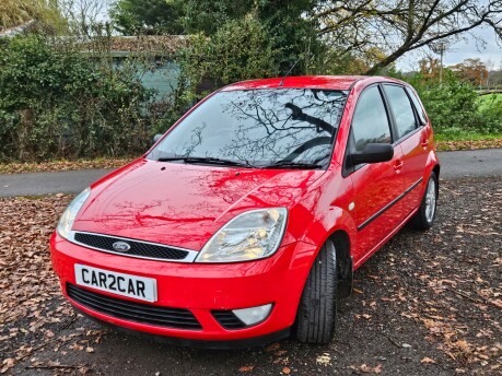 Ford Fiesta GHIA 16VJust Serviced New MOT and New Clutch New Tyres Great 1st Car!! 8