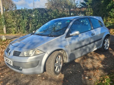 Renault Megane DYNAMIQUE DCI Part Exchange to Clear Service History MOT March 25 6