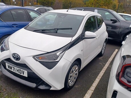 Toyota Aygo VVT-I X-PLAY TSS