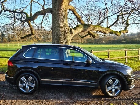 Volkswagen Tiguan SEL TDI 3