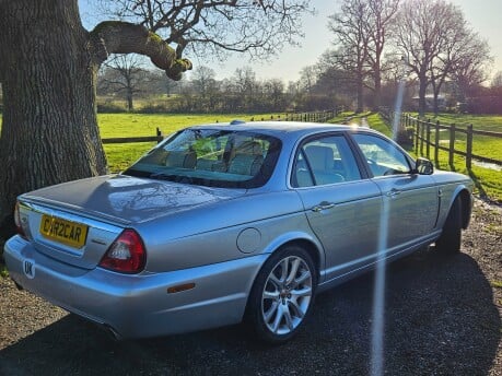 Jaguar XJ SOVEREIGN V6 3