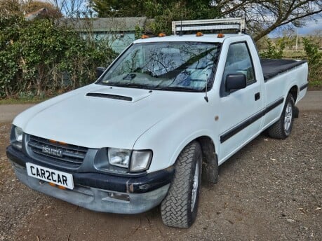 Isuzu Rodeo TD 4X2 S/CAB 10