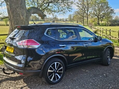 Nissan X-Trail DCI TEKNA XTRONIC Auto 3