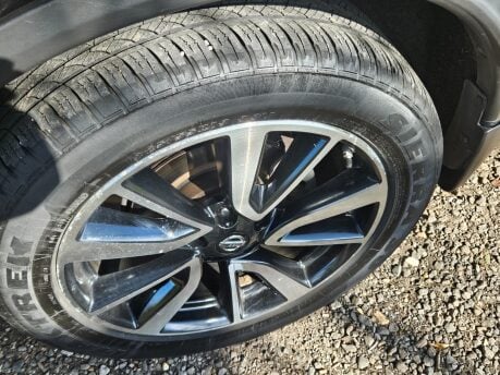 Nissan X-Trail DCI TEKNA XTRONIC Auto 11