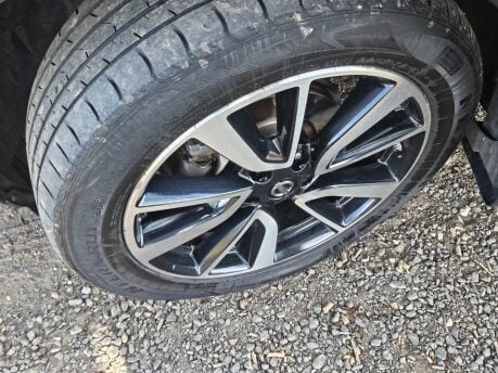 Nissan X-Trail DCI TEKNA XTRONIC Auto 12