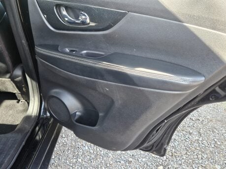 Nissan X-Trail DCI TEKNA XTRONIC Auto 14