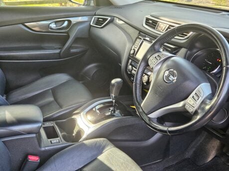 Nissan X-Trail DCI TEKNA XTRONIC Auto 18