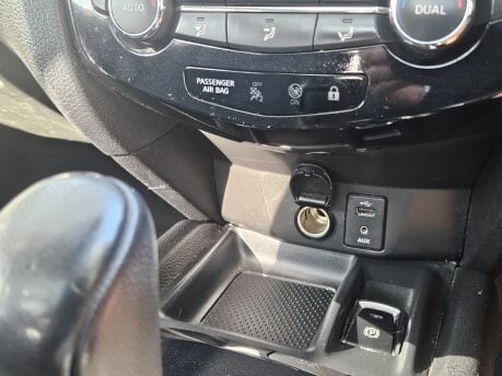 Nissan X-Trail DCI TEKNA XTRONIC Auto 24