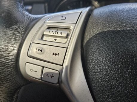 Nissan X-Trail DCI TEKNA XTRONIC Auto 30