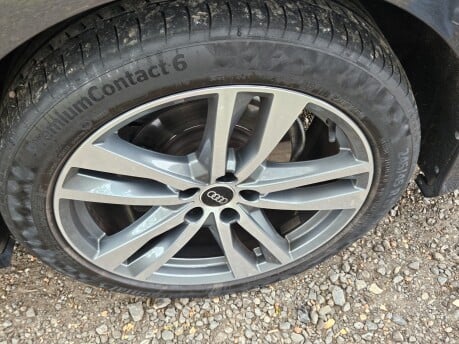 Audi A6 TDI S LINE MHEV 10