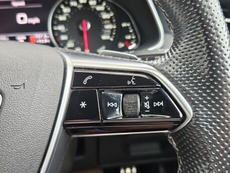 Audi A6 TDI S LINE MHEV 36