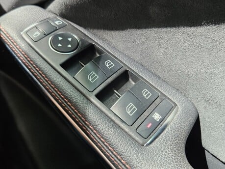 Mercedes-Benz A Class A200 CDI BLUE AMG SPORT Beautiful Condition Full Service Record 39