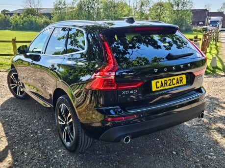 Volvo XC60 D4 MOMENTUM PRO AWD 5
