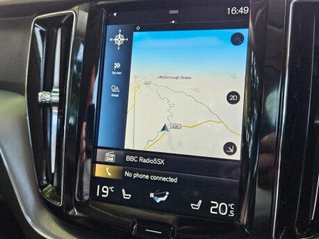 Volvo XC60 D4 MOMENTUM PRO AWD 47