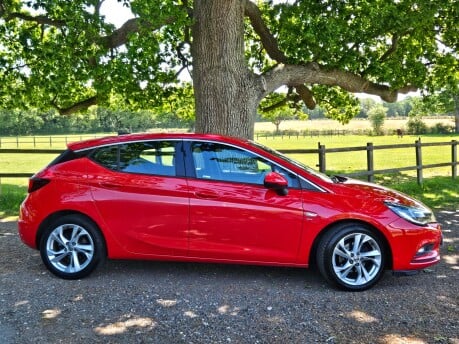Vauxhall Astra SRI ECOTEC S/S 2