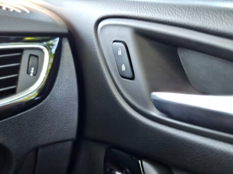 Vauxhall Astra SRI ECOTEC S/S 44