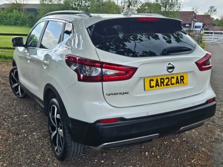 Nissan Qashqai DIG-T TEKNA 5
