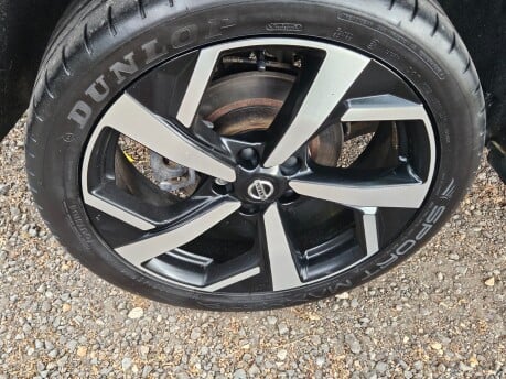 Nissan Qashqai DIG-T TEKNA 36