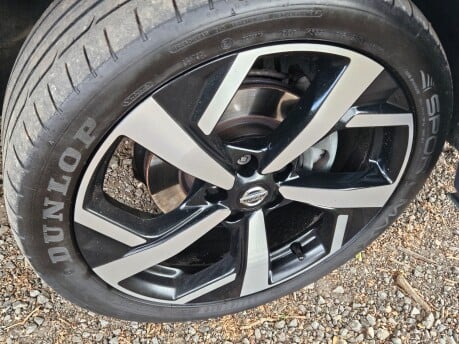 Nissan Qashqai DIG-T TEKNA 37