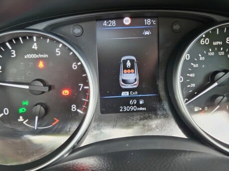 Nissan Qashqai DIG-T TEKNA 38