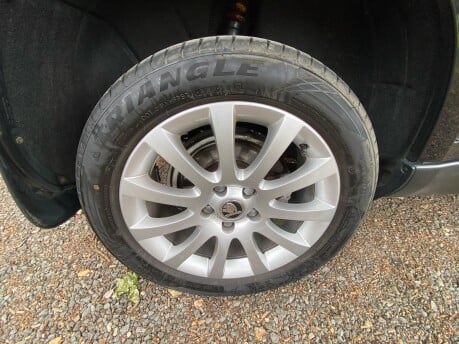Skoda Yeti Outdoor SE BUSINESS TDI SCR 21