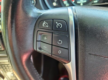 Volvo V40 D3 SE LUX NAV 35
