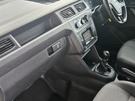 Volkswagen Caddy C20 TDI STARTLINE 40