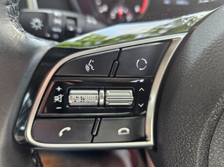 Kia Optima CRDI 2 ISG 21