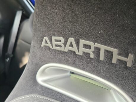 Abarth 500 595 22