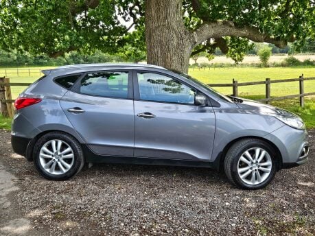 Hyundai ix35 PREMIUM CRDI 4WD 2