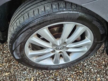 Hyundai ix35 PREMIUM CRDI 4WD 16
