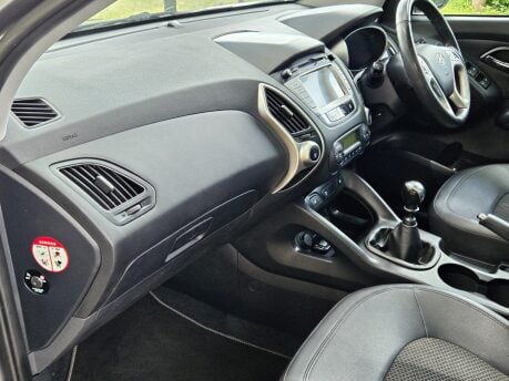 Hyundai ix35 PREMIUM CRDI 4WD 40