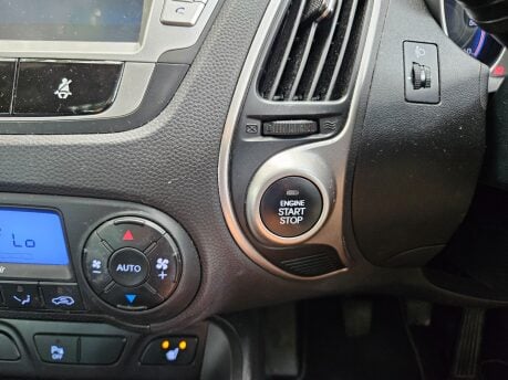 Hyundai ix35 PREMIUM CRDI 4WD 57