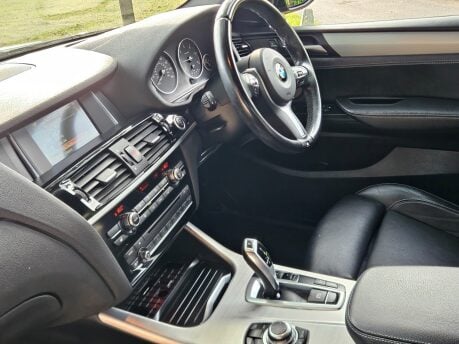 BMW X4 XDRIVE20D M SPORT 21